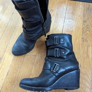 Sorel Black After Hours Genuine Leather Buckle Wedge Waterproof Bootie 9.5